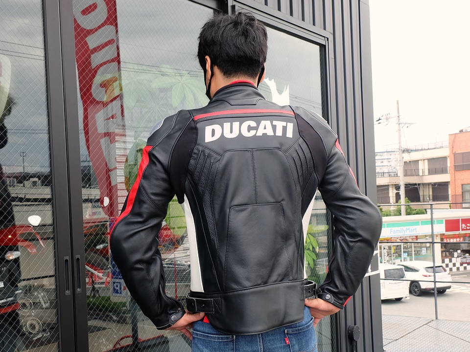 DUCATI DAINESEドゥカティ ダイネーゼ パンチングレザージャケット